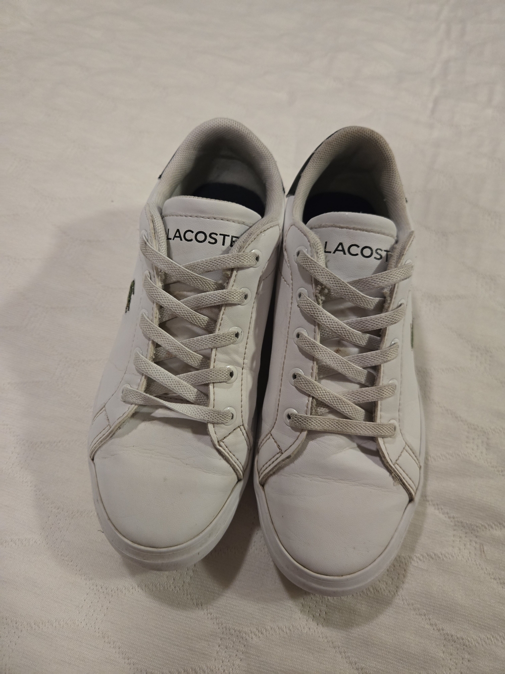 Lacoste Young Boy's Powercourt Leather Sneakers White Slip On Size 1 Youth